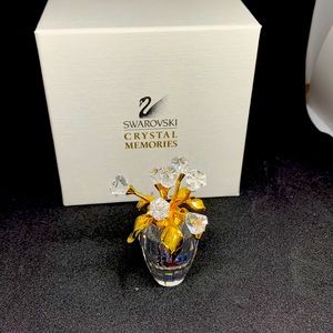 Swarovski crystal flower vase figurine